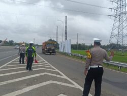 Pembatasan Kendaraan di Libur Nataru, Polresta Tangerang Putar Balikan Kendaraan Angkutan Barang