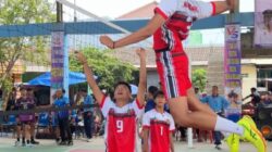 Kecamatan Kelapa Dua Raih Juara Pertama Turnamen Bola Voli Sektor Putra Dalam Bupati Cup 2025